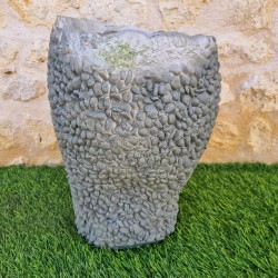 Vaso in stile antico a forma di volto con finitura invecchiata