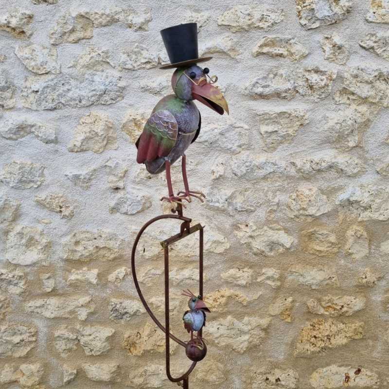 Mobile da giardino in ferro con motivo corvo colorato, completo di corbillat, picchetto e tutore bilanciato