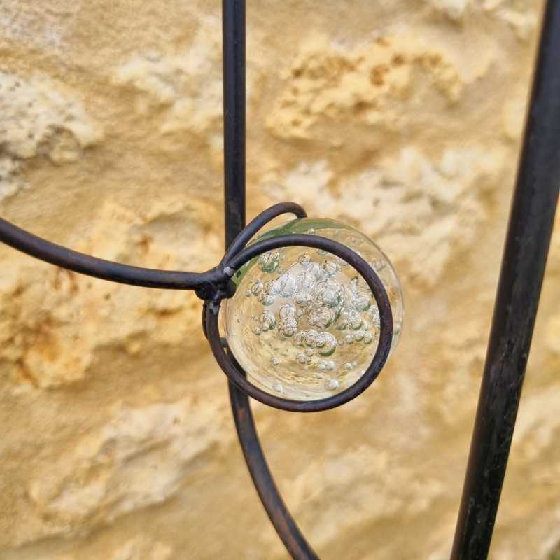 Bilanciere, sostegno in metallo e vetro con uccellino e cappello