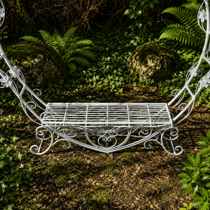 Banc arche cœur en métal blanc patiné – Grand banc romantique H 208 cm