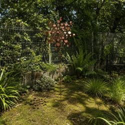 Éolienne de jardin à disques couleur rouille – Hauteur 212 cm